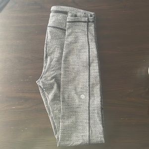 Lululemon Speed Up Tight 28” Size 6